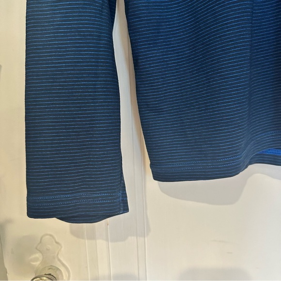 Under Armour - Streaker Striped HeatGear Half-Zip Top - Men - Blue - Picture 4 of 11